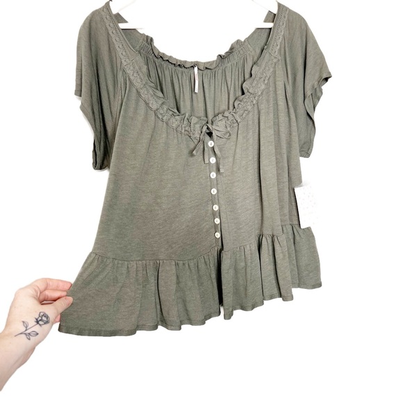 New with tag Women's Free People Army Sage Green Ruffled Button Lace Tie Blouse - Picture 5 of 16
